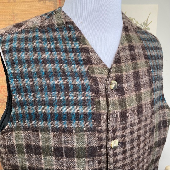 Vintage Tweed Wool Plaid Sweater Vest - Picture 5 of 14